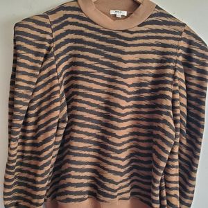 Agolde Folded  sleeve mock sweatshirt size Large.